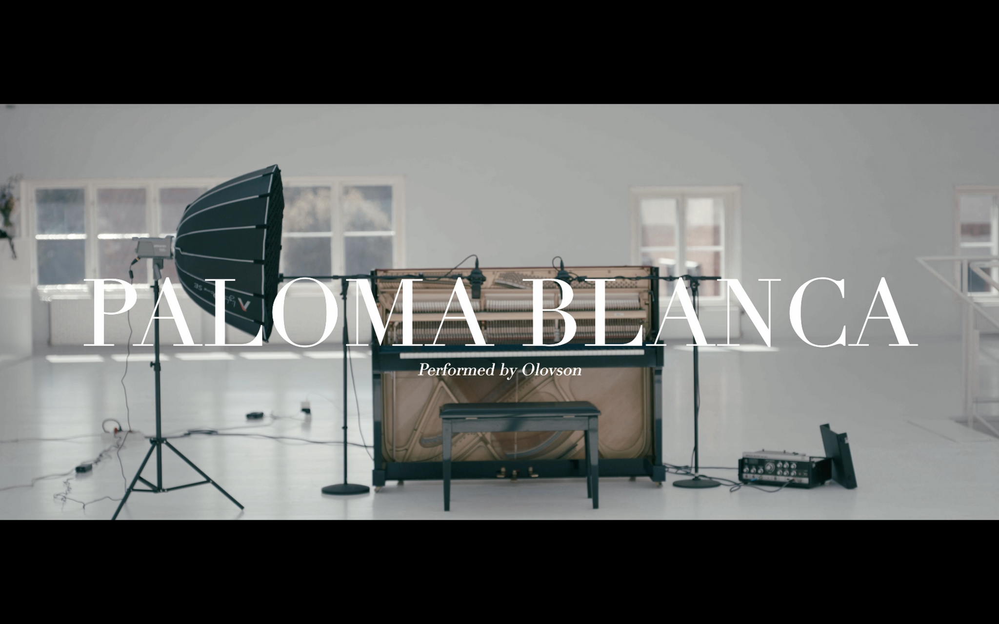 paloma blanca performed live on piano by olovson at färgfabriken in stockholm sweden